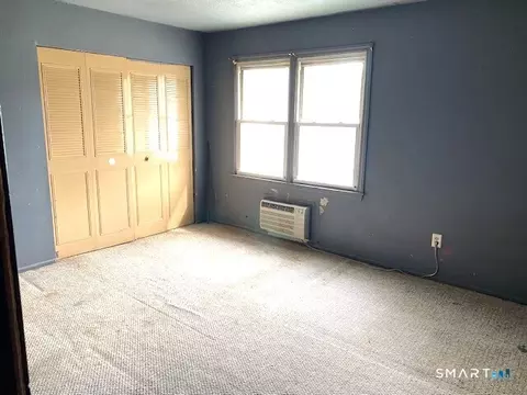 Bedroom - 127 Black Point Rd #9, Niantic, CT 06357 photo 3 of 4