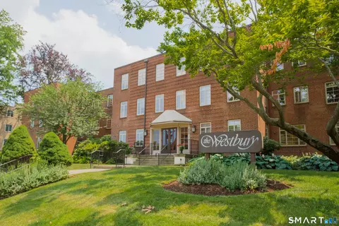 869 Farmington Ave #103, West Hartford, CT 06119