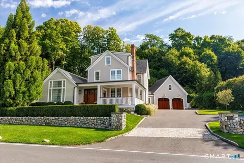 284 Park St, New Canaan, CT 06840