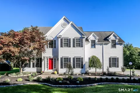 21 Heritage Dr, New Milford, CT 06776