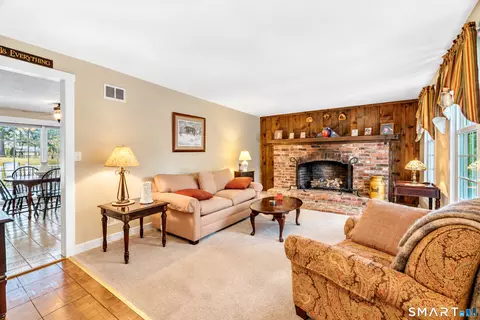 Living - 21 Perkins Dr, Wallingford, CT 06492 photo 1 of 4