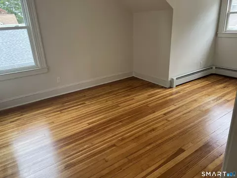 85 Brookline Ave, Bloomfield, CT 06002 photo 8