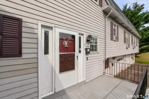 7 Maybury Cir #3, Waterbury, CT 06705