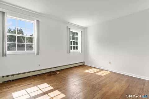 Bedroom - 241 Argyle Rd, Orange, CT 06477 photo 5 of 8