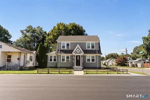 Exterior - 218 Circular Ave, Hamden, CT 06514 photo 2 of 6
