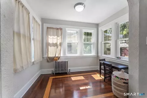 Entry Way - 218 Circular Ave, Hamden, CT 06514 photo 4 of 4