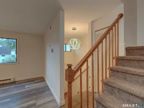 Entry Way - 56 Suffield Meadow Dr #56, Suffield, CT 06078 photo 1 of 4