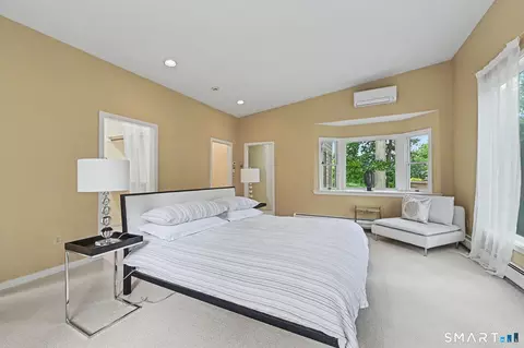 Bedroom - 31 Splitrock Rd, Norwalk, CT 06854 photo 2 of 5