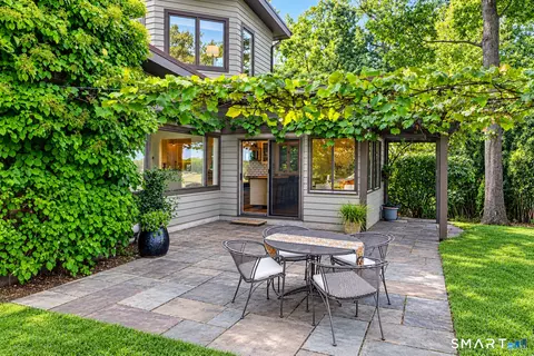 Other - 31 Splitrock Rd, Norwalk, CT 06854 photo 1 of 8