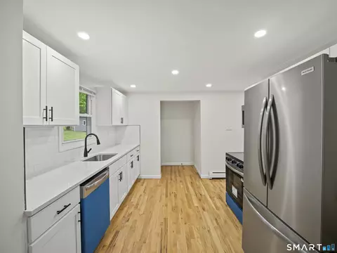 Kitchen - 2 Ono Dr, Wallingford, CT 06492 photo 1 of 2
