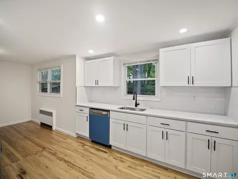Kitchen - 2 Ono Dr, Wallingford, CT 06492 photo 2 of 2