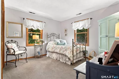 Bedroom - 73 Long Hill Rd, Deep River, CT 06417 photo 5 of 6