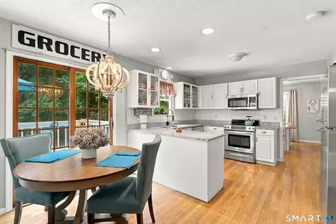Kitchen - 73 Long Hill Rd, Deep River, CT 06417 photo 3 of 3