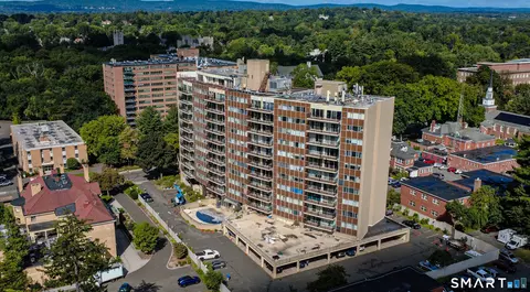30 Woodland St #5F, Hartford, CT 06105