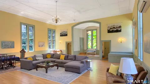 Living - 160 Halls Hill Rd, Killingly, CT 06239 photo 2 of 7