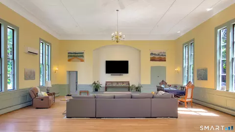 Living - 160 Halls Hill Rd, Killingly, CT 06239 photo 3 of 7