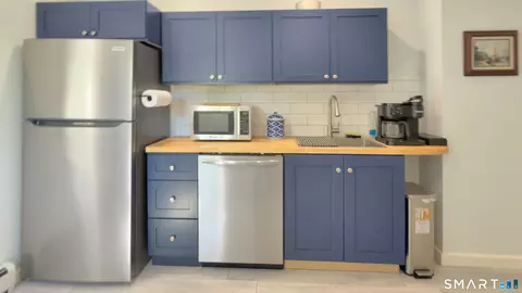Kitchen - 160 Halls Hill Rd, Killingly, CT 06239 photo 1 of 6