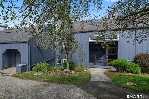 59 Long Hill Farm #59, Guilford, CT 06437