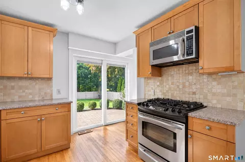 Kitchen - 24 Cedar Crest Pl, Norwalk, CT 06854 photo 2 of 3