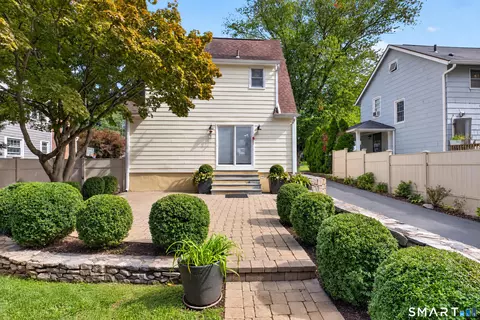 Exterior - 24 Cedar Crest Pl, Norwalk, CT 06854 photo 9 of 9