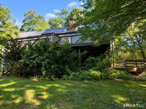 Exterior - 323 Gallup Hill Rd # A, Ledyard, CT 06339 photo 4 of 6