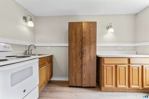 Kitchen - 67 Summer St, Bristol, CT 06010 photo 1 of 6