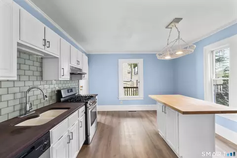 Kitchen - 67 Summer St, Bristol, CT 06010 photo 3 of 6