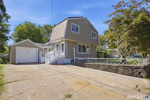 87 Oxford Dr, East Hartford, CT 06118