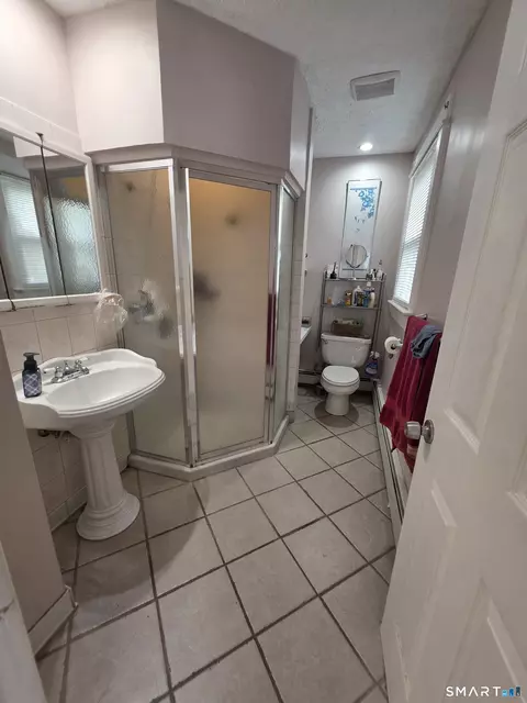 Bath - 47-49 Whiton St, Windsor Locks, CT 06096 photo 1 of 2