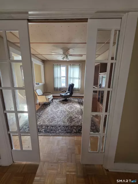 Entry Way - 47-49 Whiton St, Windsor Locks, CT 06096 photo 4 of 6