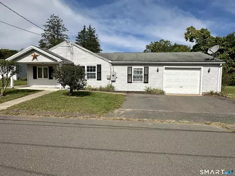 Exterior - 1 Edith St, Windsor Locks, CT 06096 photo 2 of 8