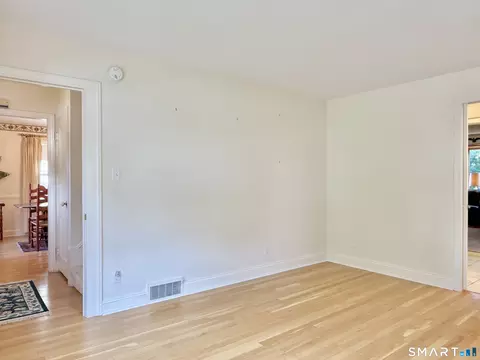 Living - 16 Aron Ave, Waterbury, CT 06708 photo 4 of 8