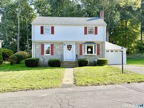 Exterior - 16 Aron Ave, Waterbury, CT 06708 photo 9 of 9