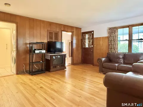 Living - 16 Aron Ave, Waterbury, CT 06708 photo 7 of 8