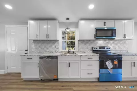 Kitchen - 6 Lee Ave, Norwich, CT 06360 photo 1 of 1