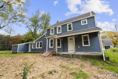 Exterior - 6 Lee Ave, Norwich, CT 06360 photo 5 of 6