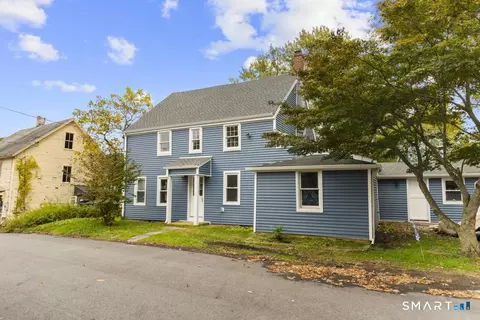 Exterior - 6 Lee Ave, Norwich, CT 06360 photo 4 of 6
