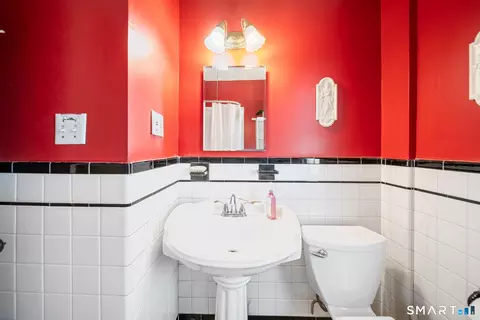 Bath - 12 Hull St, Ansonia, CT 06401 photo 2 of 3