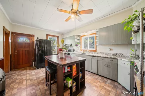 Kitchen - 12 Hull St, Ansonia, CT 06401 photo 3 of 3