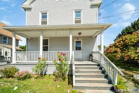 Exterior - 12 Hull St, Ansonia, CT 06401 photo 3 of 6