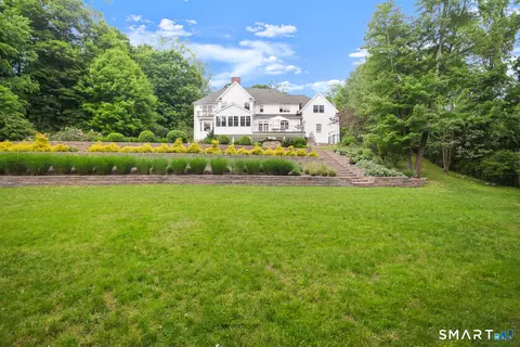 246 E Middle Patent Rd, Greenwich, CT 06831