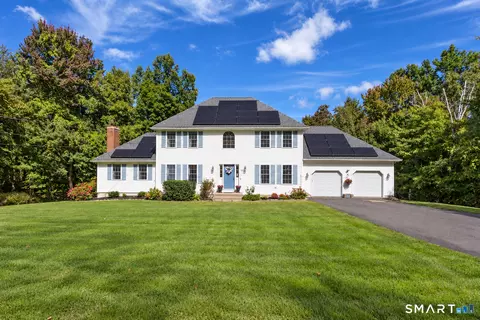 84 Mountain Rd, Granby, CT 06060