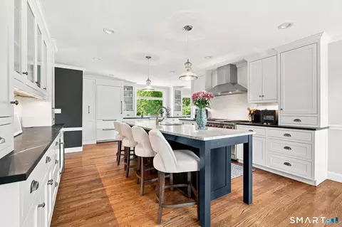 Kitchen - 40 Great Ring Rd, Newtown, CT 06470 photo 2 of 3