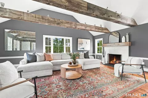 Living - 40 Great Ring Rd, Newtown, CT 06470 photo 1 of 4