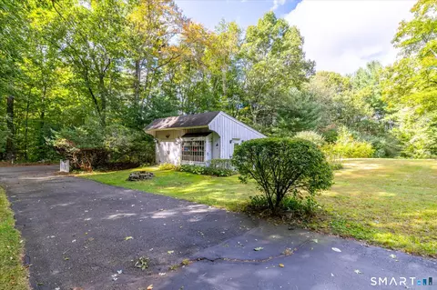 Exterior - 10 Homestead Rd, Killingly, CT 06241 photo 2 of 10