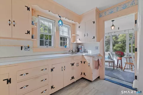 Kitchen - 10 Homestead Rd, Killingly, CT 06241 photo 2 of 6