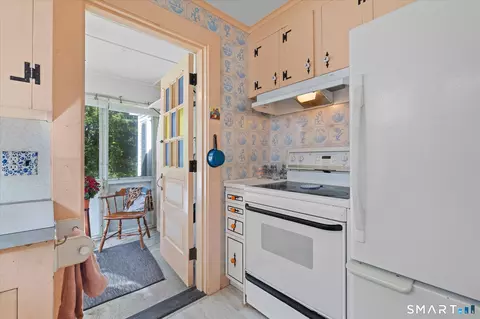 Kitchen - 10 Homestead Rd, Killingly, CT 06241 photo 3 of 6