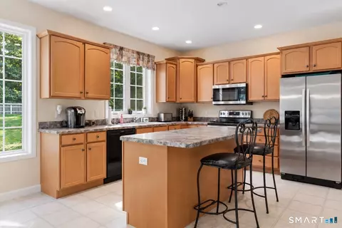 Kitchen - 3 August Mdws, Ledyard, CT 06339 photo 2 of 3