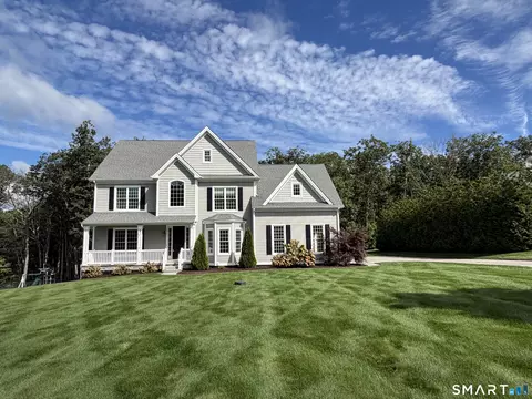 11 Partridge Ct, East Lyme, CT 06333