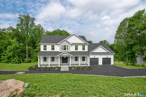 Exterior - 1427 Monroe Tpke, Monroe, CT 06468 photo 3 of 3